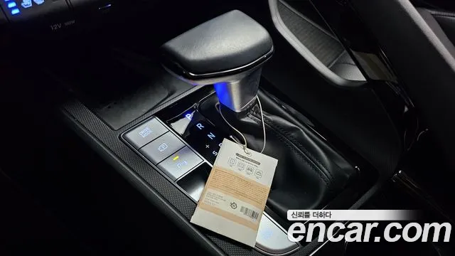 Hyundai Avante CN7 — Фото автомобиля 9