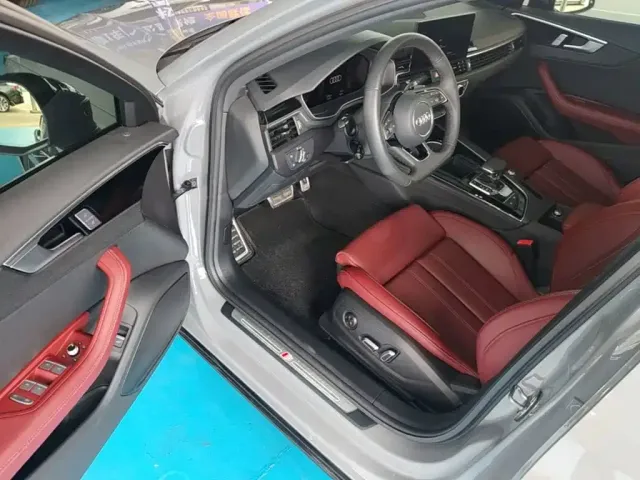 Audi Audi A4L 2024 40 TFSI Luxury Dynamic — Фото автомобиля 15