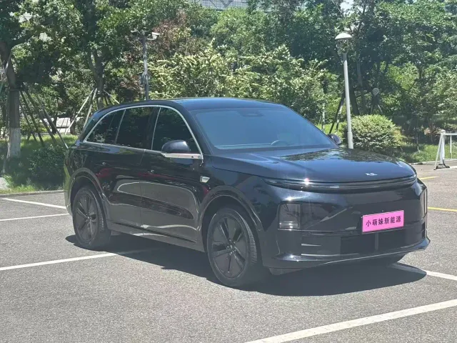 Li Auto L6 — Фото автомобиля 3