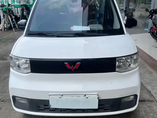 Wuling Hongguang Mini EV — Фото автомобиля 2