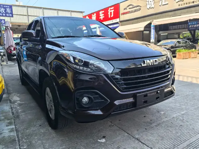 JMC Baodian — Фото автомобиля 3