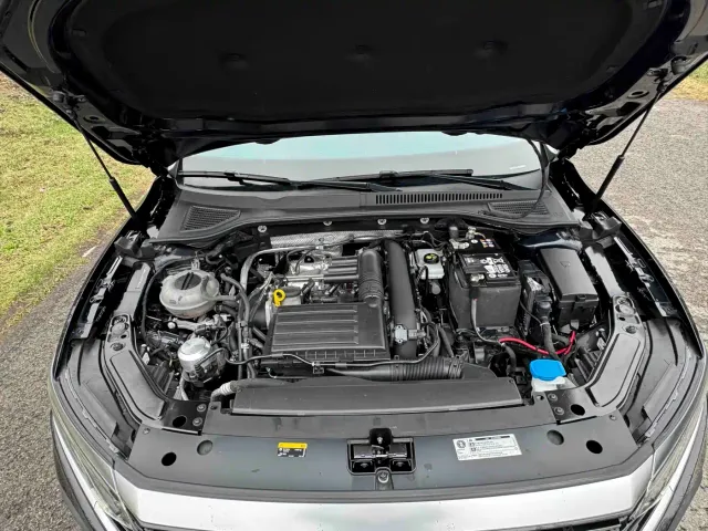 Volkswagen Passat — Фото автомобиля 19