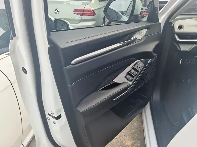 Haval H6 — Фото автомобиля 12