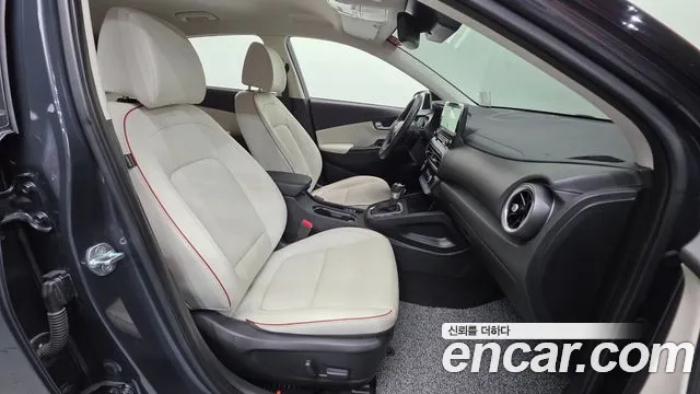 Hyundai Kona — Фото автомобиля 10