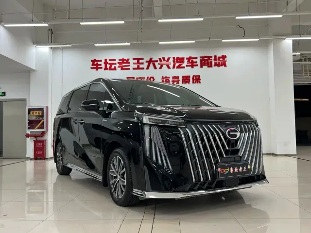 GAC Trumpchi M8 — Фото автомобиля 3