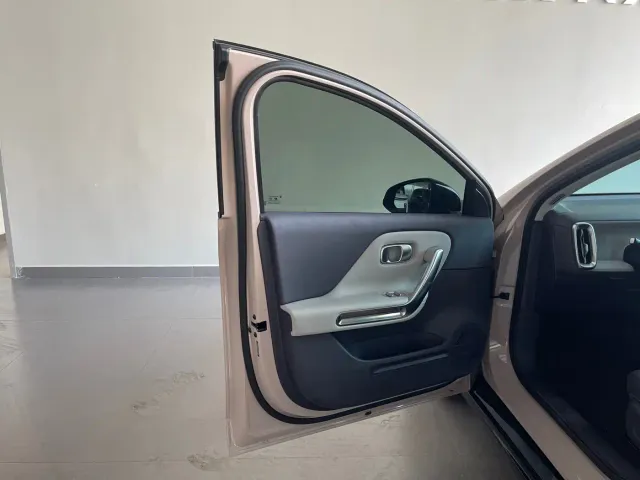 Leapmotor B01 — Фото автомобиля 15