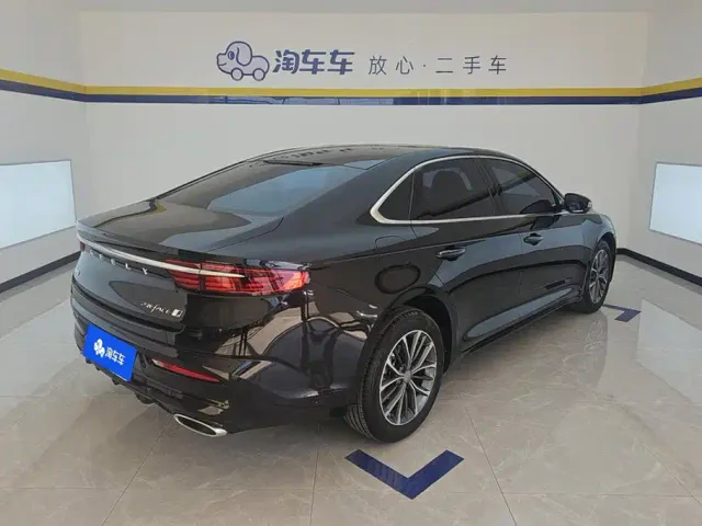 Geely Xingrui — Фото автомобиля 3