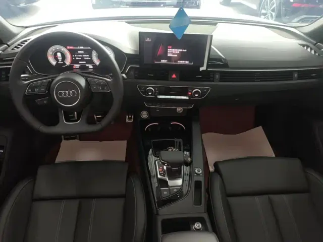 Audi Audi A4L 2024 40 TFSI Luxury Dynamic — Фото автомобиля 9