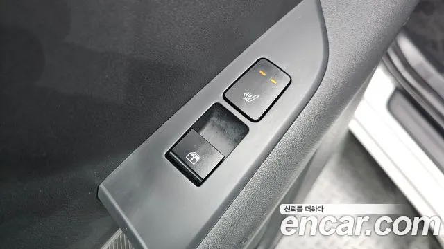 Kia Niro The All New — Фото автомобиля 29