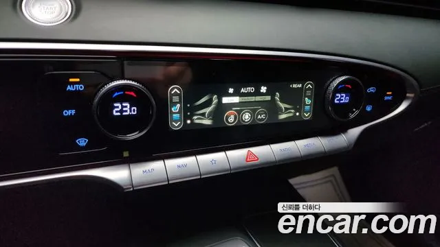 Genesis GV70 2.5T Бензин AWD — Фото автомобиля 19