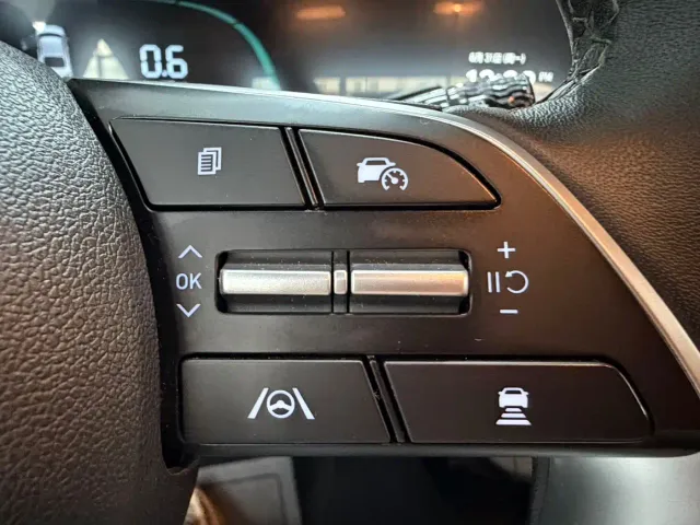 Hyundai Elantra — Фото автомобиля 14