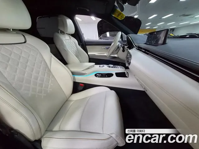 Genesis GV70 Electrified — Фото автомобиля 17