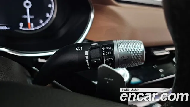 Genesis G80 Бензин 2.5 турбо AWD — Фото автомобиля 16