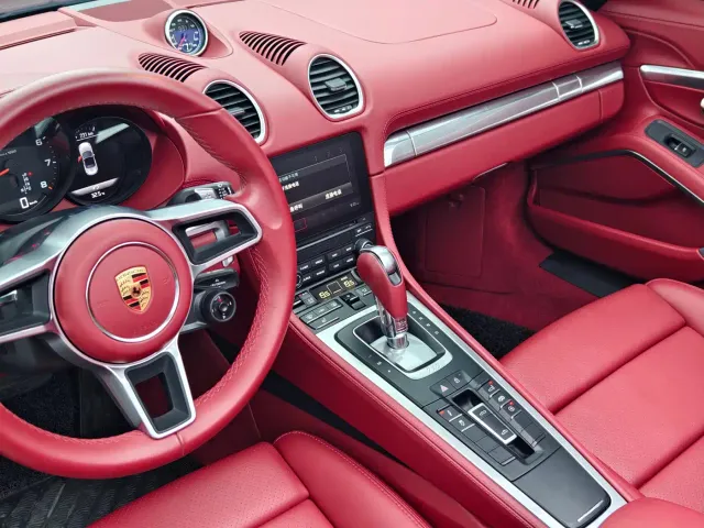 Porsche 718 — Фото автомобиля 7