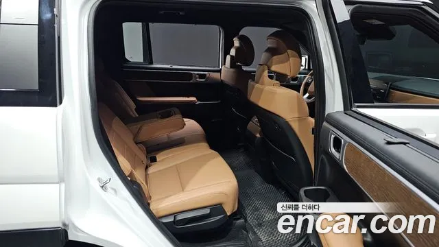 Hyundai Santafe — Фото автомобиля 10