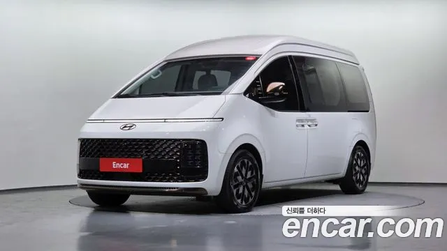 Фотография автомобиля — Hyundai Staria