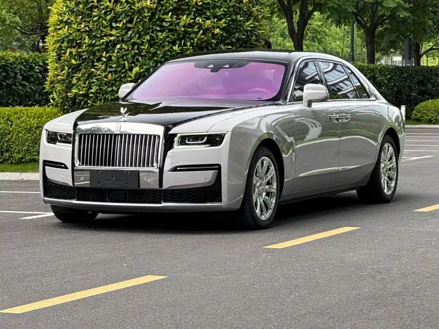 Фотография автомобиля — Rolls-Royce Ghost