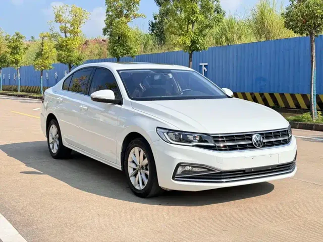 Volkswagen Bora — Фото автомобиля 3