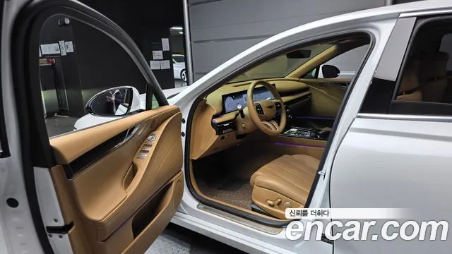 Genesis G80 Бензин 2.5 турбо AWD — Фото автомобиля 11