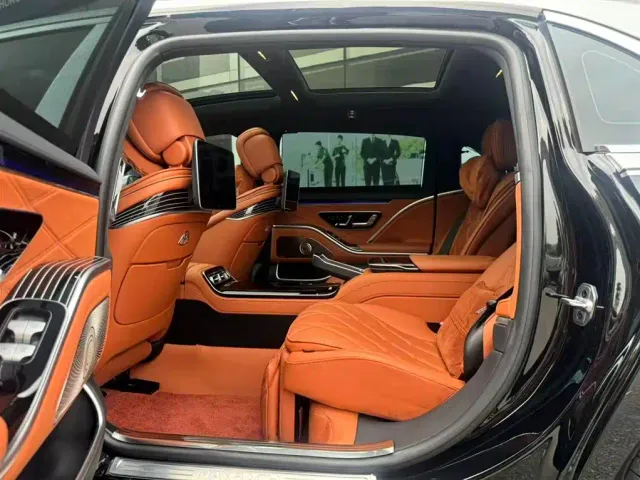 Mercedes-Benz Maybach S-Class — Фото автомобиля 11