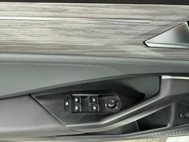 Volkswagen Sagitar — Фото автомобиля 5