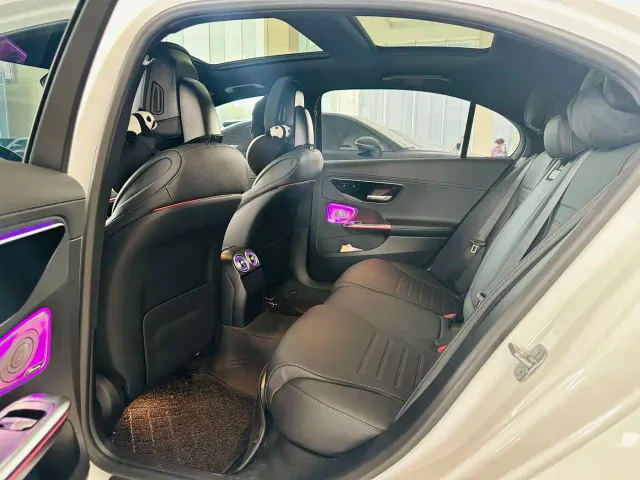 Mercedes-Benz C-Class — Фото автомобиля 5