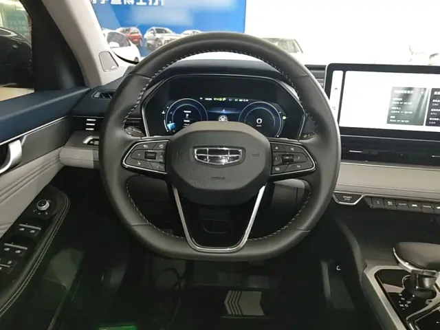 Geely Xingrui — Фото автомобиля 10