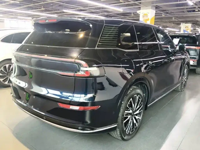 Changan Qiyuan Q07 — Фото автомобиля 6