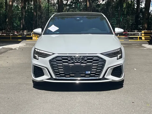Фотография автомобиля — Audi A3