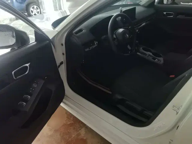 Honda Civic — Фото автомобиля 15