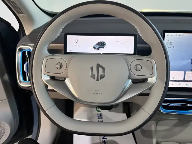 Leapmotor B10 — Фото автомобиля 4