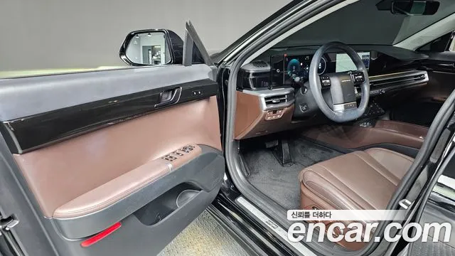 Hyundai Grandeur GN7 — Фото автомобиля 15