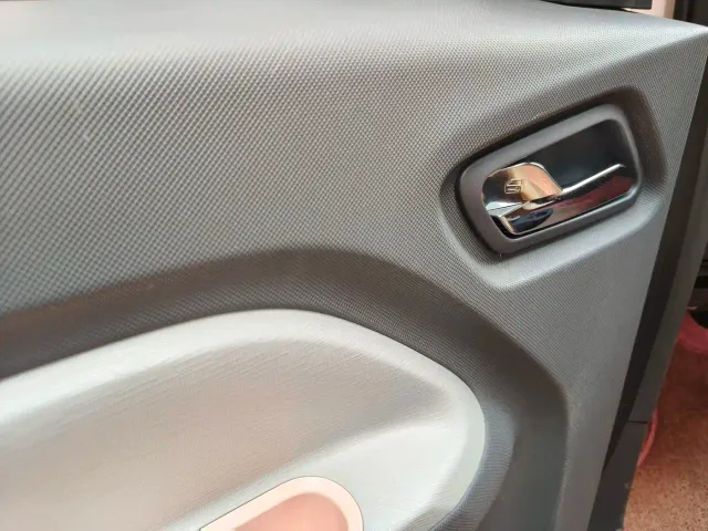 Wuling Hongguang Mini EV — Фото автомобиля 10