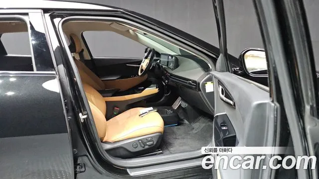 Kia EV6 — Фото автомобиля 17