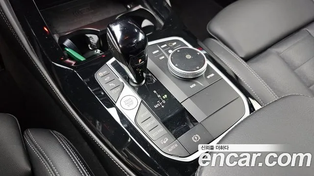 BMW X4 xDrive20i M Sport — Фото автомобиля 7