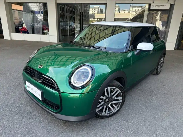 Фотография автомобиля — MINI Hatch