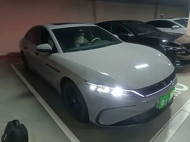 BYD Han — Фото автомобиля 3