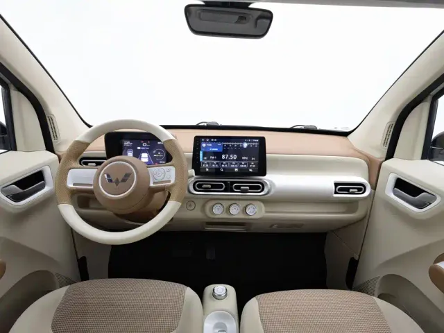 Wuling Hongguang Mini EV — Фото автомобиля 5