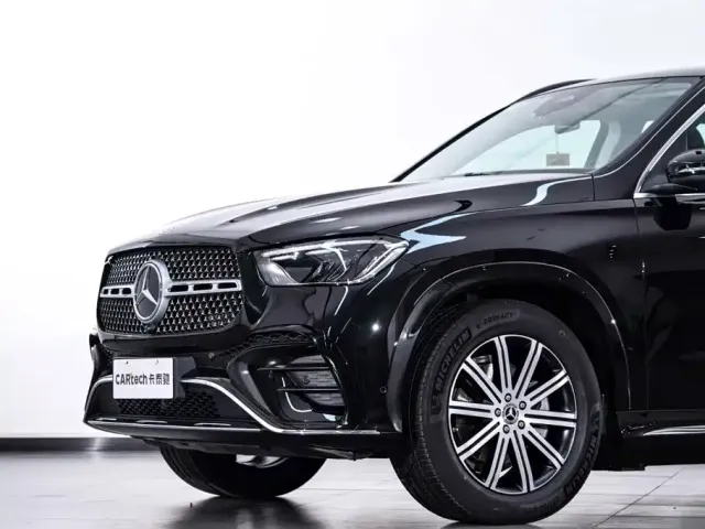 Mercedes-Benz GLE-Class — Фото автомобиля 5