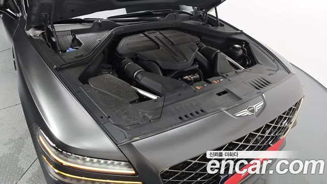 Genesis GV80 — Фото автомобиля 6