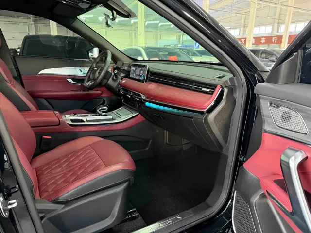 Jetour Jetour X70 PLUS 2023 1.5T DCT Warrior PLUS 5-seater — Фото автомобиля 17