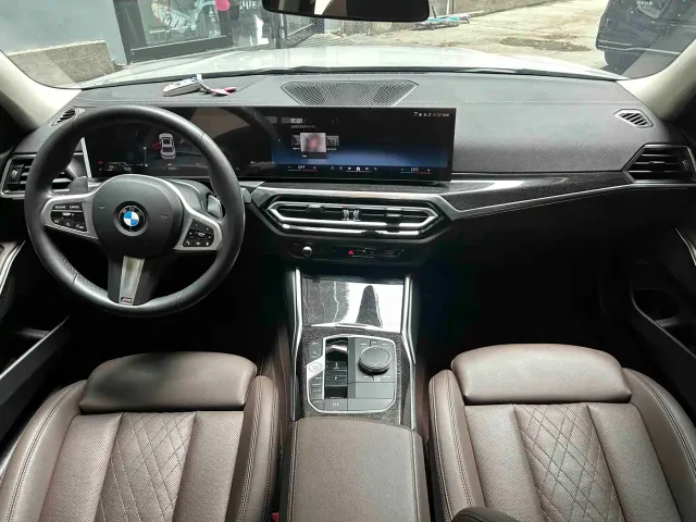 BMW 3 Series — Фото автомобиля 19