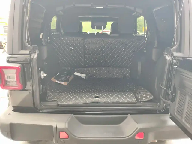 Jeep Wrangler 4xe — Фото автомобиля 18