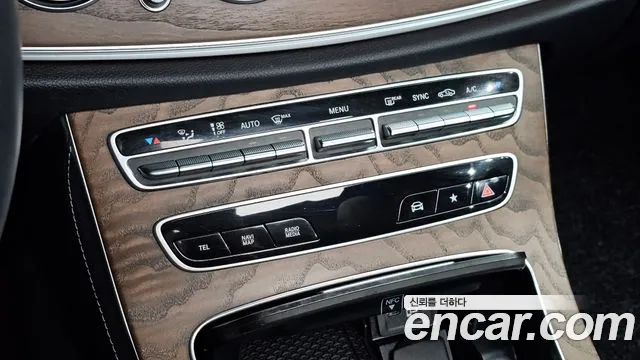 Mercedes-Benz E-Class W213 — Фото автомобиля 25