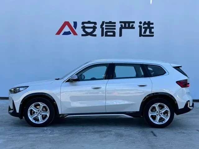 BMW X1 — Фото автомобиля 9