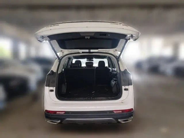Jetour X90 Plus — Фото автомобиля 9