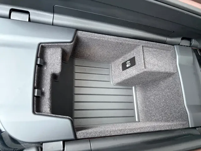 BMW 5 Series — Фото автомобиля 25