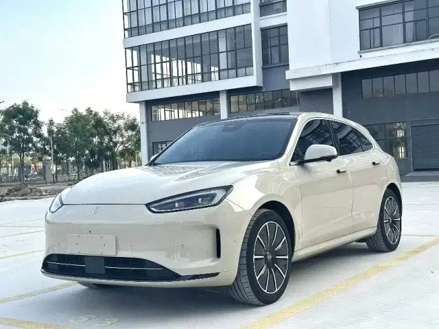 Фотография автомобиля — Aito M5