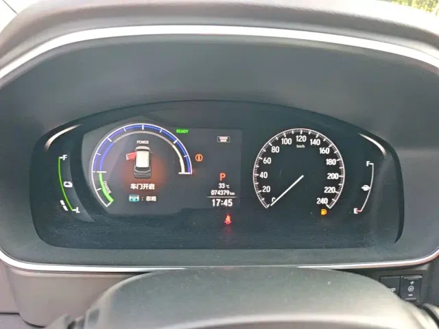 Honda Odyssey — Фото автомобиля 11
