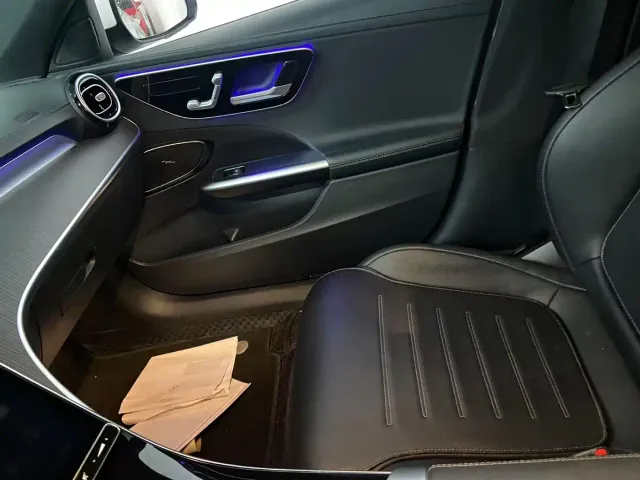 Mercedes-Benz C-Class — Фото автомобиля 9
